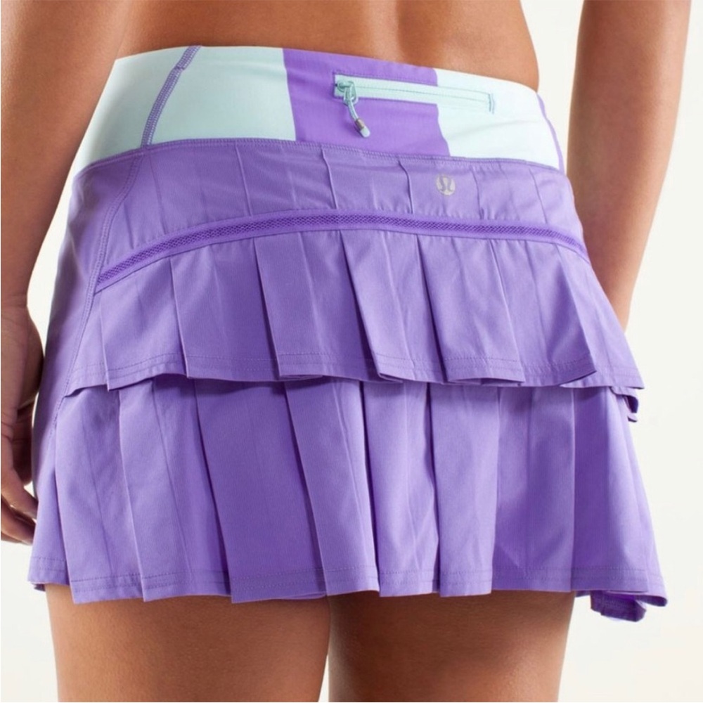 Lululemon Skirt. Good condition- worn once or twice.